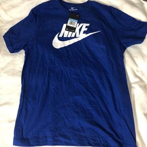 NIKE Mens Tee